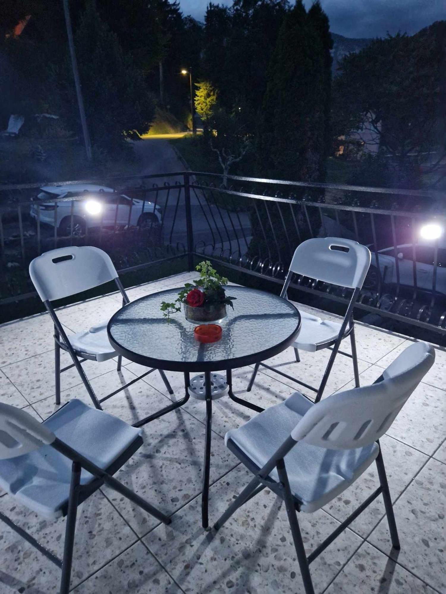 Apartma Ginga Osilnica ภายนอก รูปภาพ